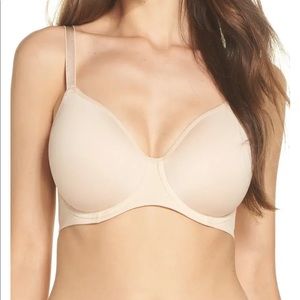 Flawless Comfort Contour Underwire Bra
WACOAL